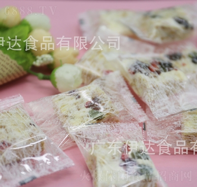 伊達雪花酥零食小吃休閑食品餅干整箱蔓越莓糕點糖果
